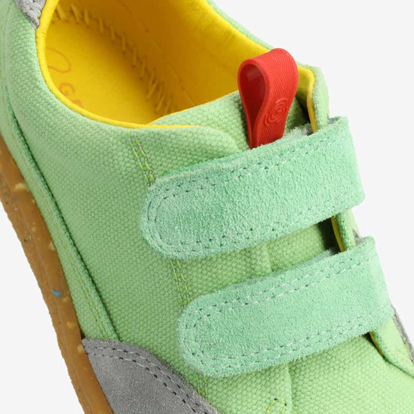 Light green || Barefoot