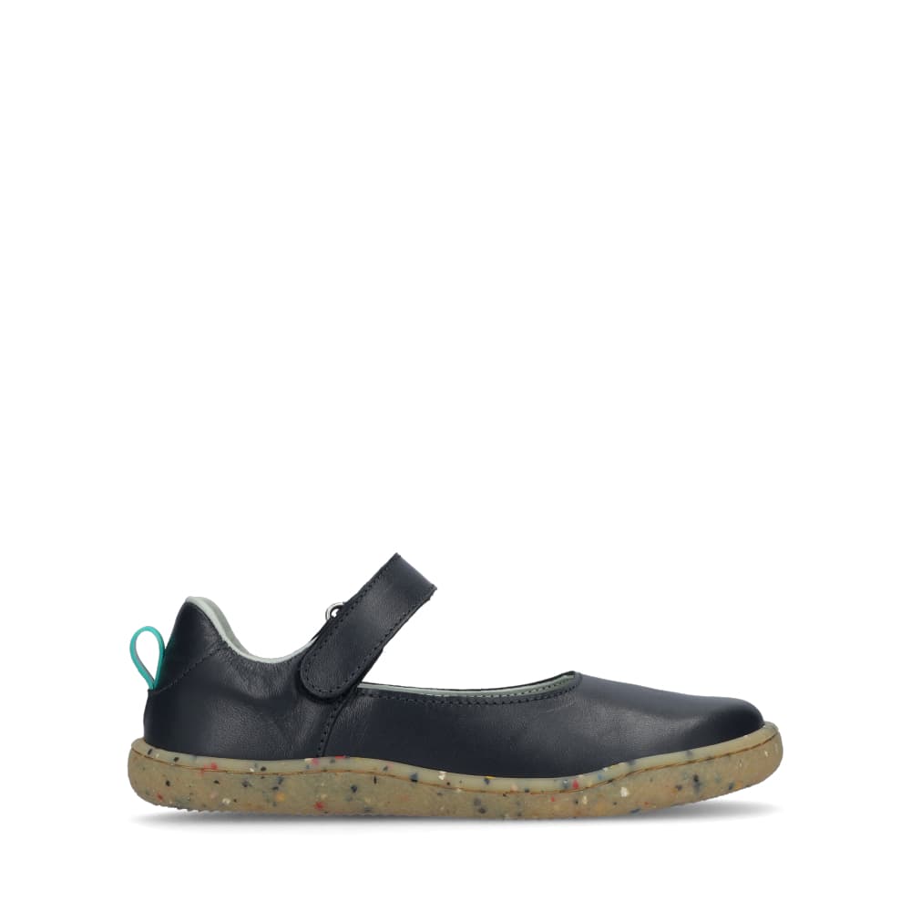 Blau || Barefoot