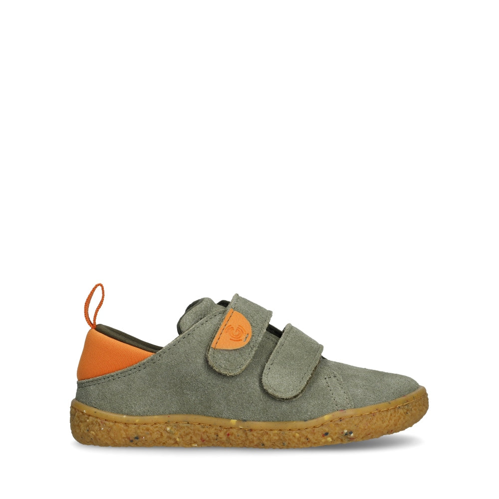Khaki || Barefoot