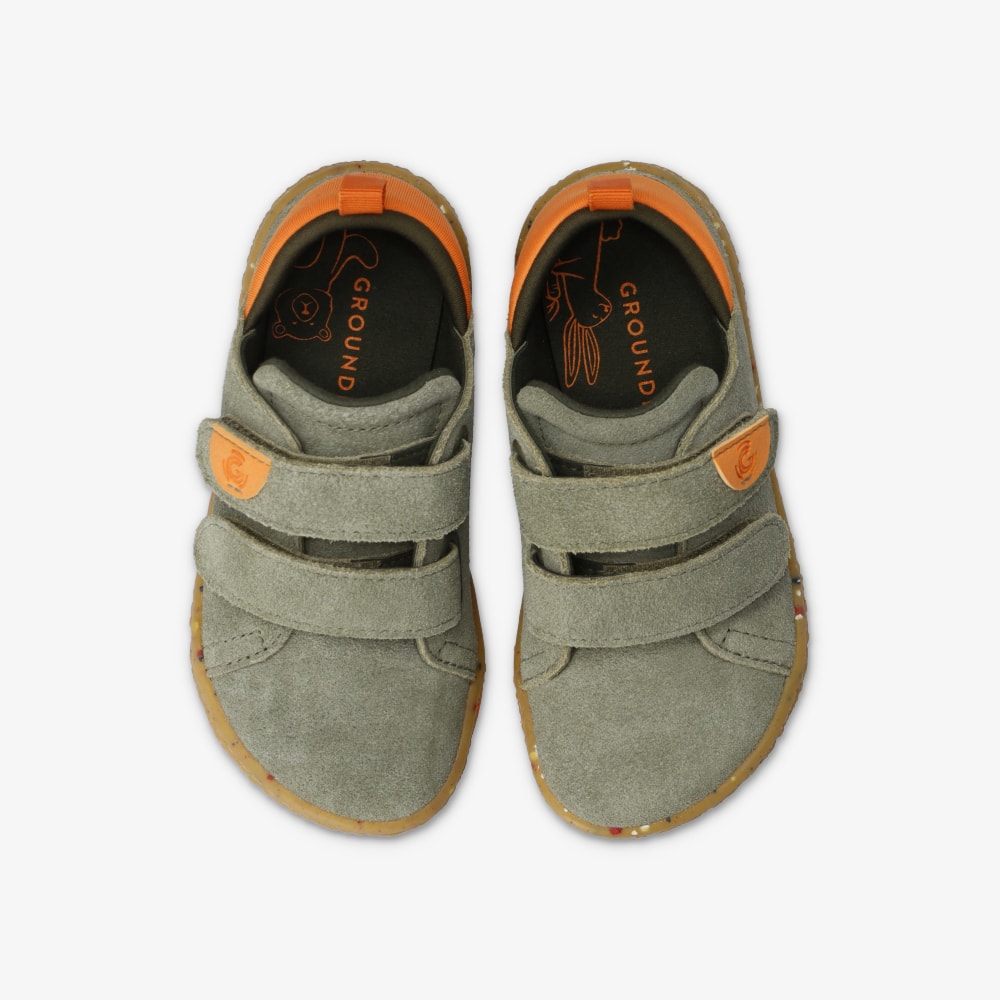 Khaki || Barefoot