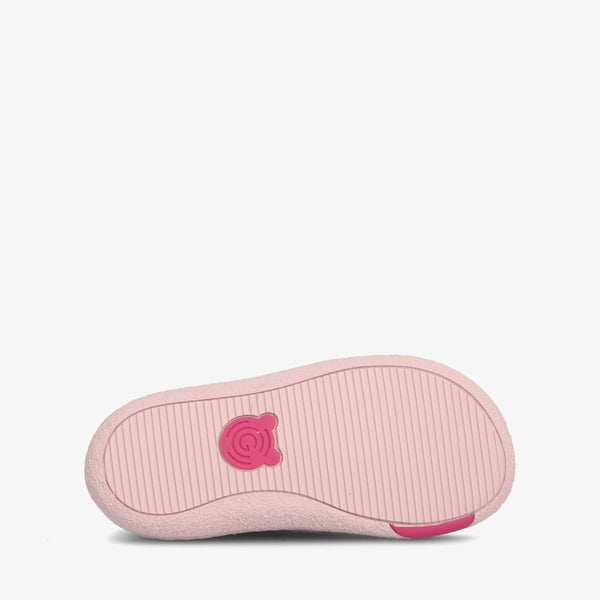 Pink || Barefoot