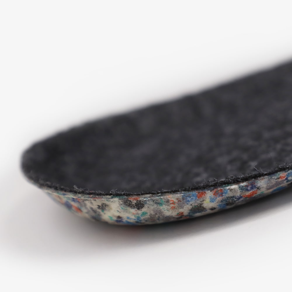 Grau || Barefoot