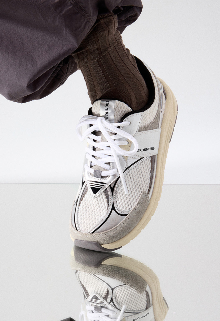 Sneaker